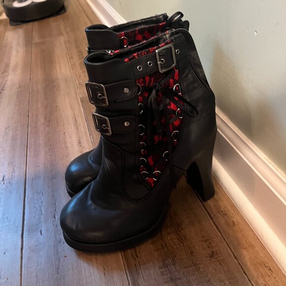 Demonia Crypto-51 Red Corset High Heeled Ankle Boots - Picture 3 of 5